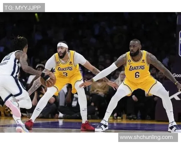 2011年湖人与黄蜂激战回顾：经典对决与关键时刻的深度解析