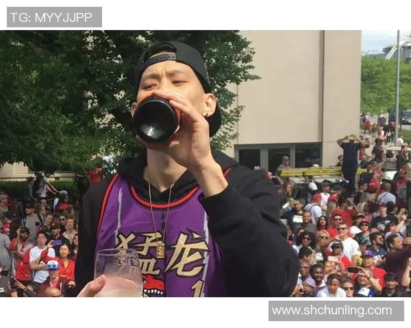 林书豪因伤宣布赛季报销,球迷纷纷送上祝福