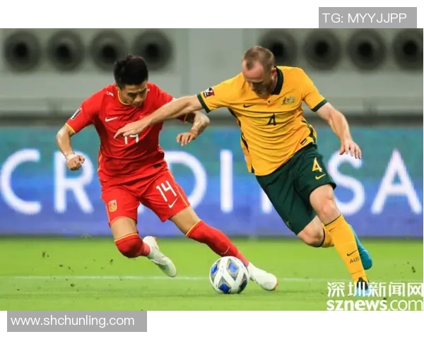 伊朗足球与澳大利亚队激战正酣谁将赢得这场精彩对决