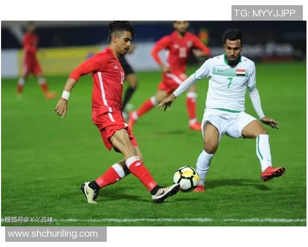 伊拉克足球队与巴林队激战正酣谁能在友谊赛中笑到最后