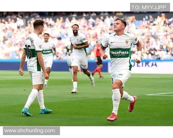 莱万特与穆西亚的精彩对决揭示了西乙联赛的激烈竞争与球队实力的较量 莱万特与穆西亚的精彩对决揭示了西乙联赛的激烈竞争与球队实力的较量